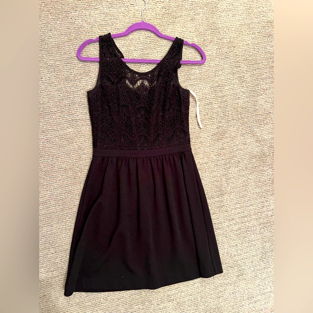 Lilly Pulitzer LBD - flattering and timeless!